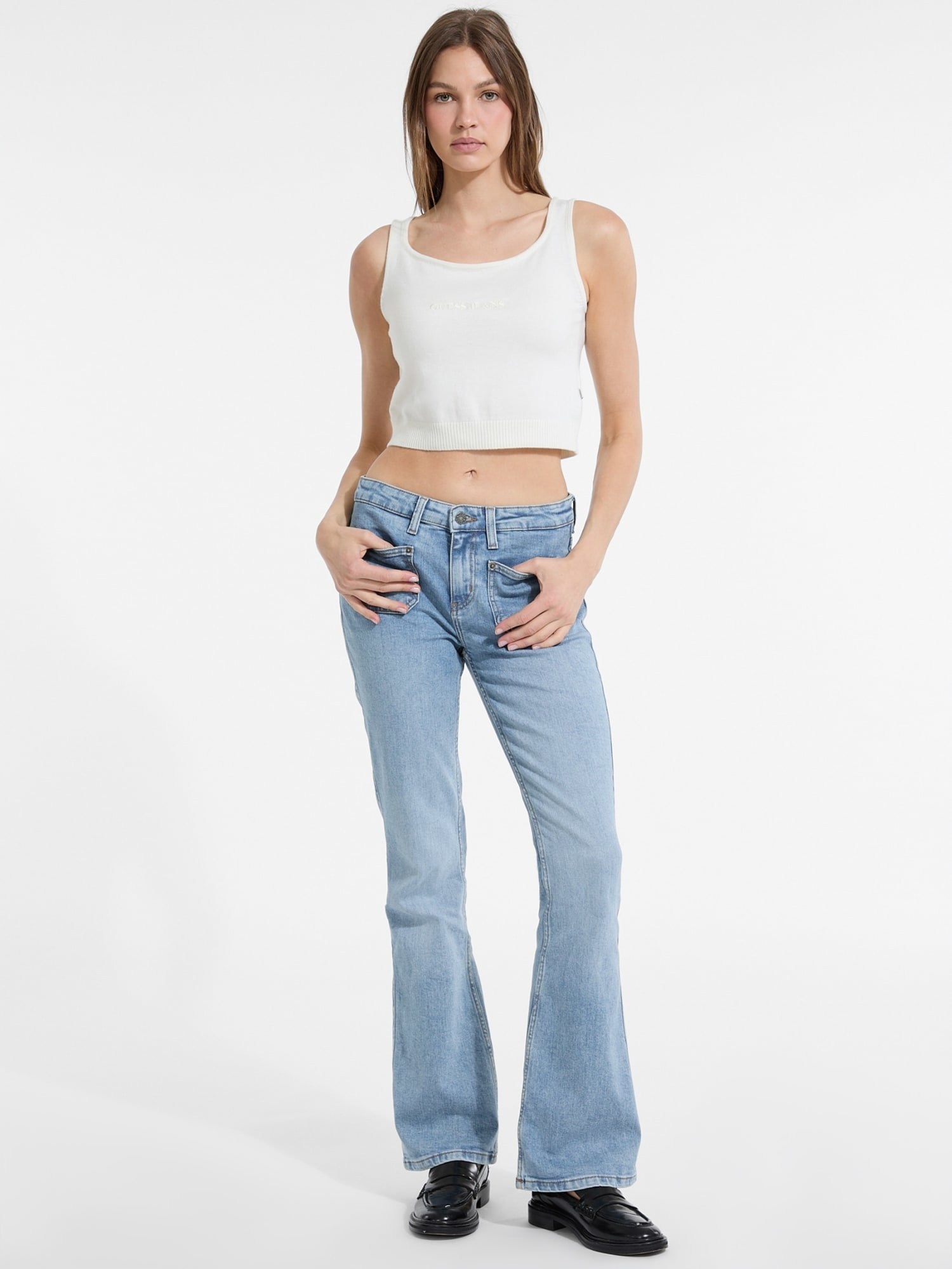 Джинсы Bootcut c накладными карманами